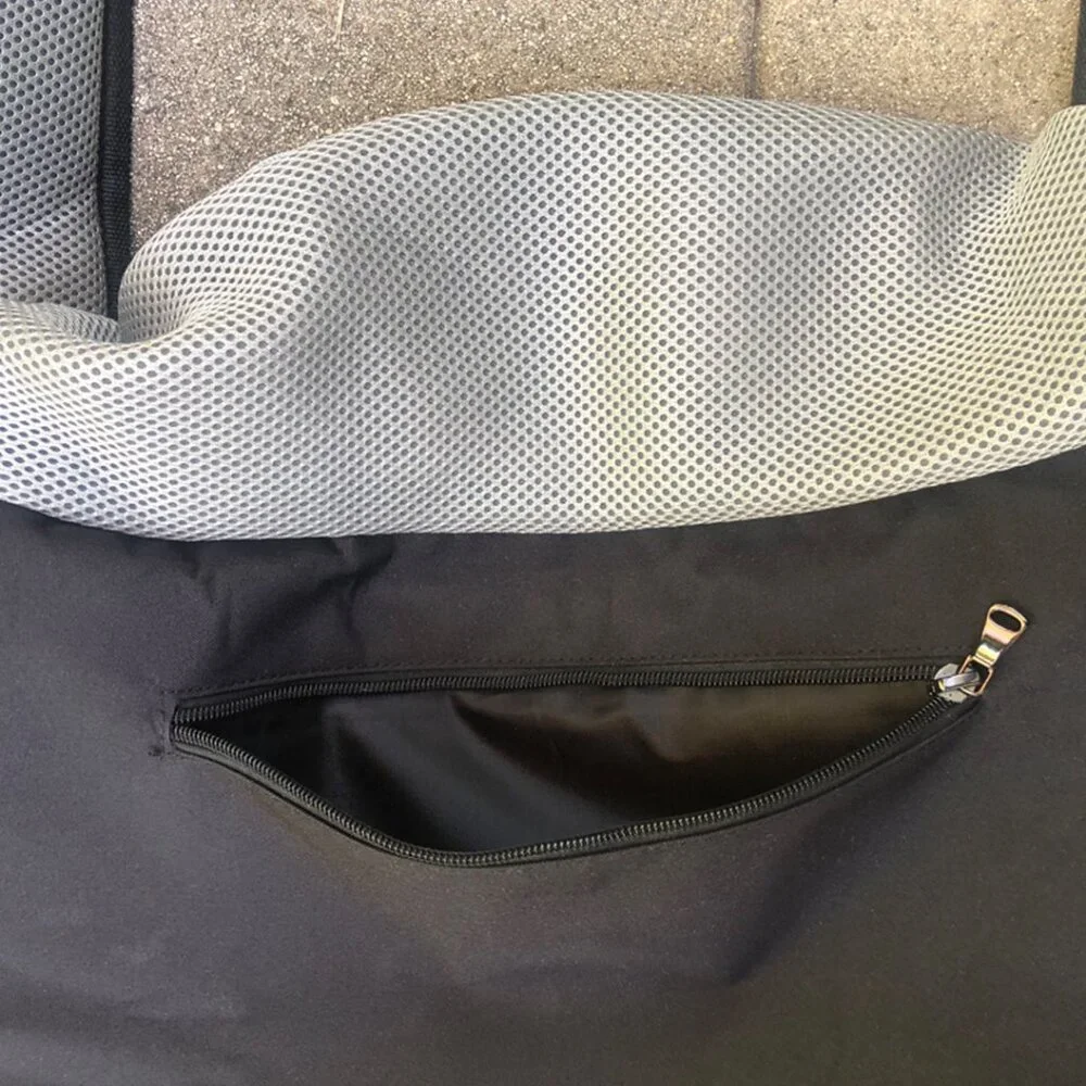 DOG CARRIER